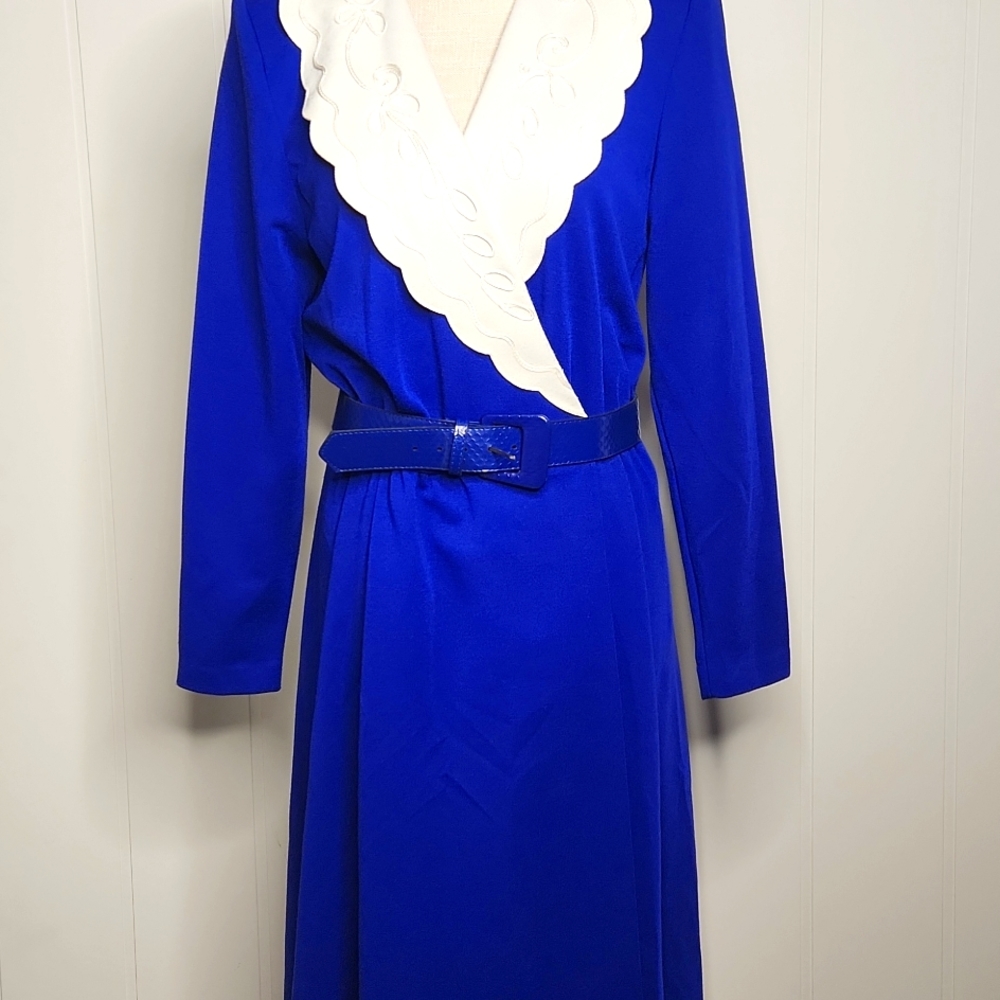Vintage 70's bright blue long sleeve jersey knit wrap office secretary dress